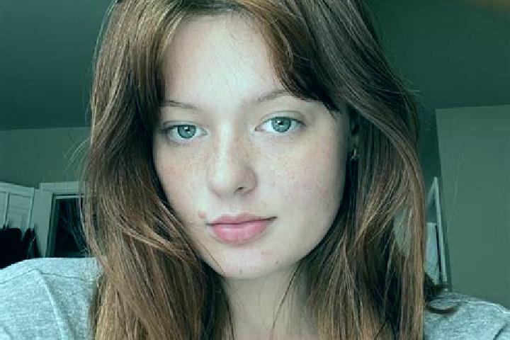 Hannah, 24, a chestnut grey-eyed ebony companion based in Djidoubaye. Offering 69, Duos, Dinner Date. Available for incall and outcall, overnight bookings av...