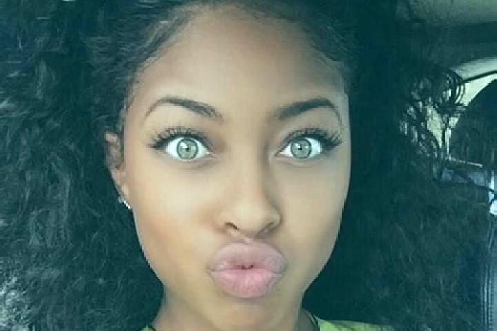 Hannah, 24, a dark blonde green-eyed ebony companion based in Subonao er. Offering Massage, A-Level, Roleplay, Party Girl. Available for incall and outcall, ...