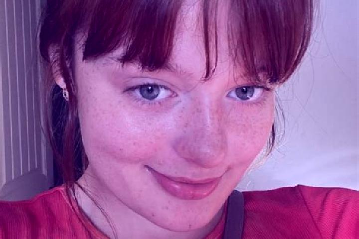 Hannah, 24, a red green-eyed mediterranean companion based in Tangkup. Offering BDSM, Party Girl, Fetish. Available for incall and outcall, overnight booking...