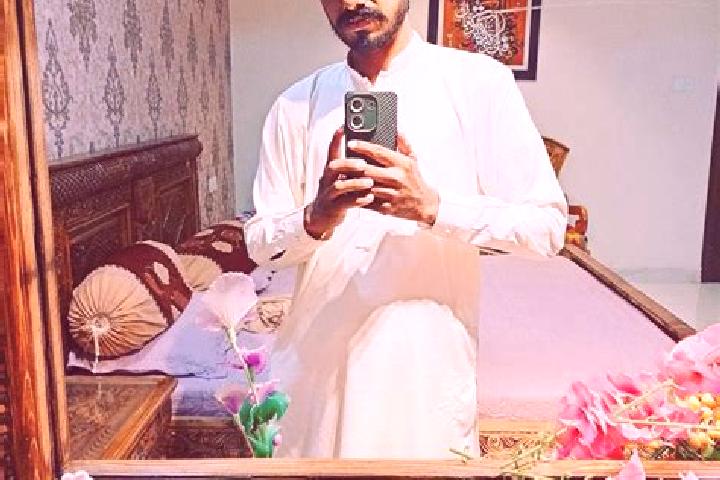 Hannah, 24 — Escort in Basra, Pakistan