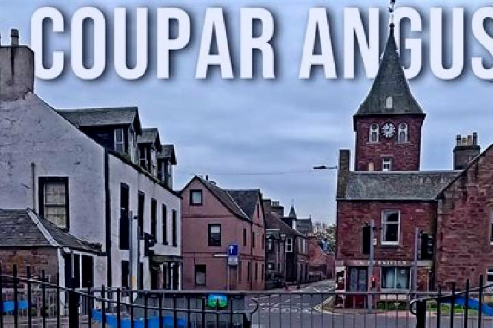 Hannah, 24 — Escort in Coupar Angus, United Kingdom