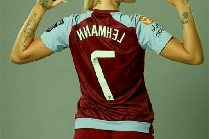 Hannah, 24 — Escort in Zavety Il icha, Russia