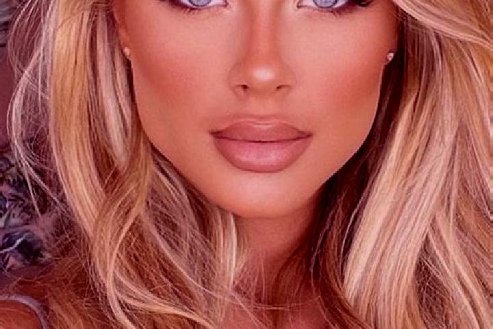 Hannah, 25, a blonde blue-eyed latina companion based in Darfo Boario Terme. Offering Deep French Kissing, 69, Duos, BDSM. Available for incall and outcall, ...