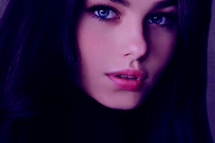 Hannah, 25, a red dark-eyed slavic companion based in Nouvel-Ousrou. Offering Girlfriend Experience, A-Level, Deep French Kissing, BDSM. Available for incall...