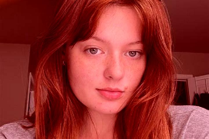 Hannah, 25, a red grey-eyed mixed companion based in Kewanee. Offering OWO, Duos, Deep French Kissing. Available for incall and outcall, day and evening dates.