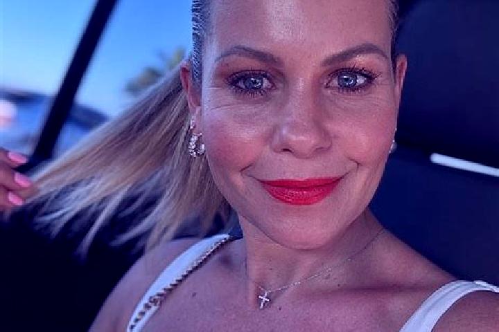 Hannah, 25 — Escort in Fuller Heights, United States