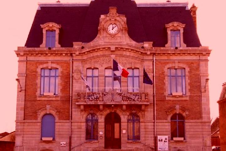 Hannah, 25 — Escort in Revigny-sur-Ornain, France