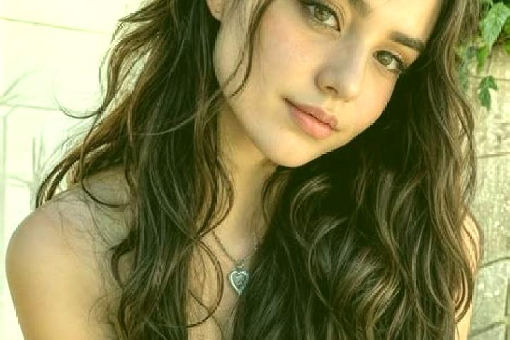 Hannah, 26, a auburn brown-eyed caribbean companion based in Napodiagouine. Offering Deep French Kissing, A-Level, Couples, Fetish. Available for incall and ...