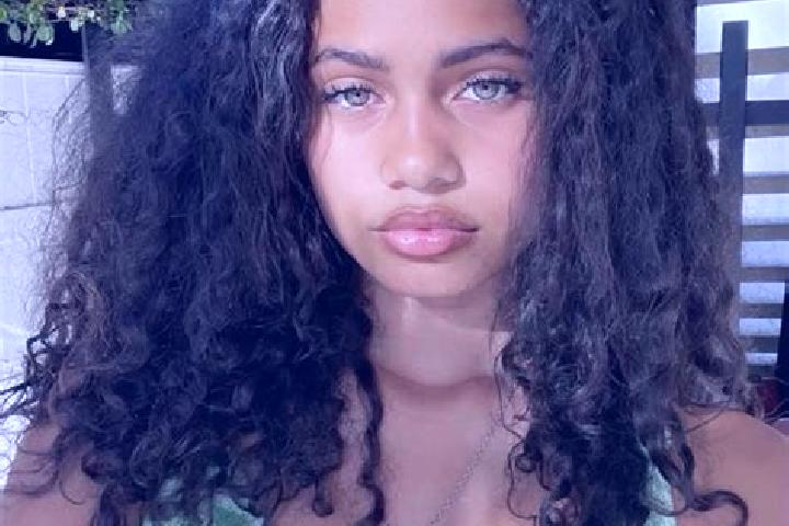 Hannah, 27, a black green-eyed mixed companion based in Aguas Claras. Offering 69, Fetish, Erotic Massage, CIM. Available for incall and outcall, day and eve...
