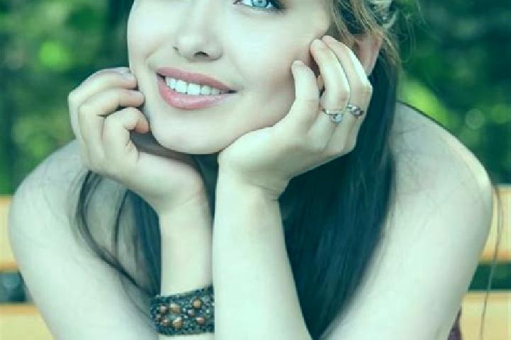 Hannah, 27, a red blue-eyed asian companion based in Central Bridge. Offering Duos, Travel Companion, Tantra. Available for incall and outcall, day and eveni...