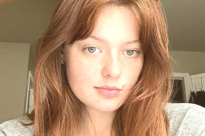 Hannah, 27, a red grey-eyed slavic companion based in Venise-en-Quebec. Offering Domination, Girlfriend Experience, Erotic Massage. Available for incall and ...