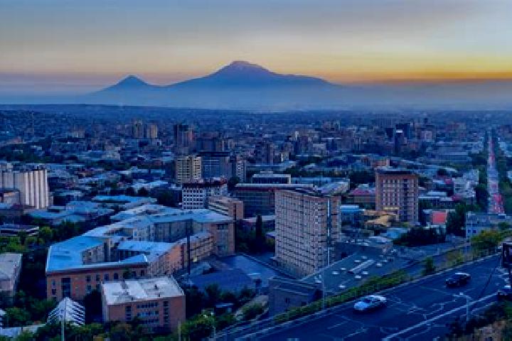 Hannah, 27 — Escort in Aragyugh, Armenia