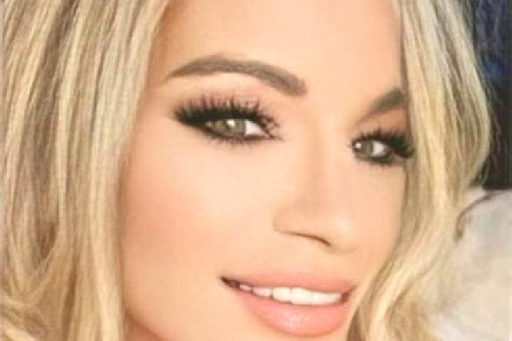 Hannah, 27 — Escort in Santa Maria Obispo, Mexico