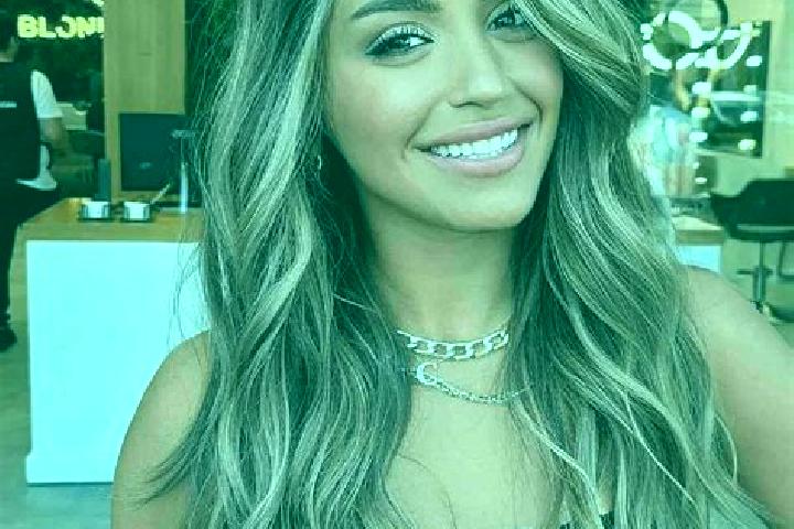 Hannah, 28, a dark blonde amber-eyed caucasian companion based in Cross Lanes. Offering CIM, Girlfriend Experience, GFE, 69. Available for incall and outcall...