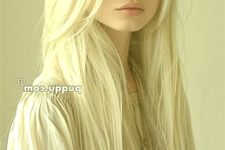 Hannah, 28, a platinum blonde blue-eyed european companion based in Santo Antonio dos Lopes. Offering Striptease, Erotic Massage, Dinner Date. Available for ...