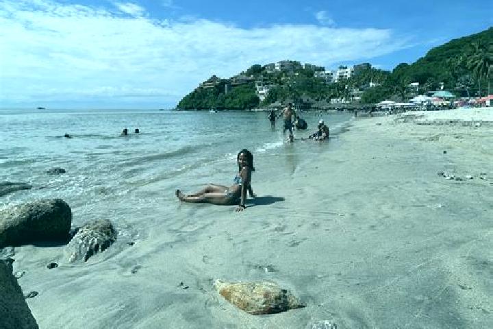 Hannah, 28 — Escort in El Huinacaxtle, Mexico