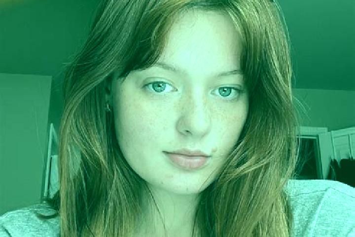 Hannah, 29, a auburn grey-eyed latina companion based in Huyen Lam Ha. Offering A-Level, 69, Couples, Duos, Tantra. Available for incall and outcall, day and...