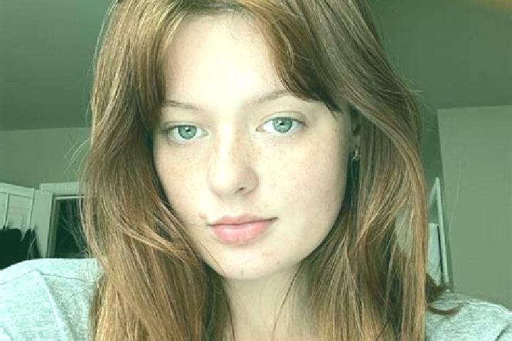Hannah, 29, a red brown-eyed middle eastern companion based in San Jose Estancia Grande. Offering CIM, Couples, OWO, Duos, GFE. Available for incall and outc...