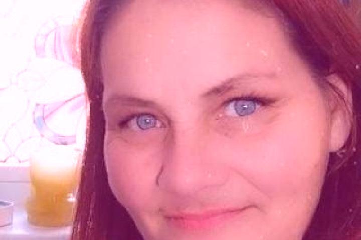 Hannah, 29, a red grey-eyed caribbean companion based in Schwarzenbach. Offering 69, OWO, Fetish. Available for incall and outcall, day and evening dates.