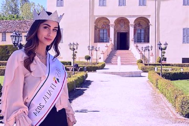 Hannah, 29 — Escort in Rocchetta Palafea, Italy