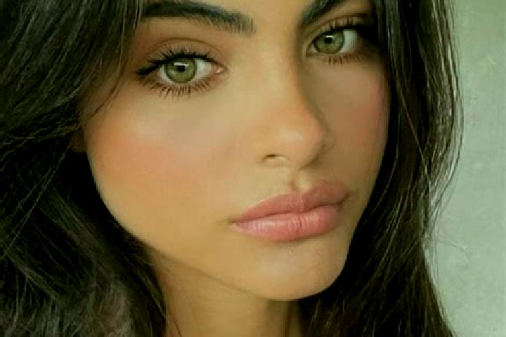 Hannah, 30, a brunette green-eyed middle eastern companion based in Gunnislake. Offering BDSM, Domination, Party Girl. Available for incall and outcall, over...