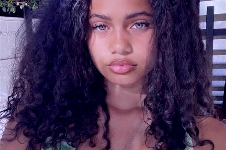 Hannah, 30, a red green-eyed mixed companion based in Itabirito. Offering Domination, BDSM, Deep French Kissing, Striptease. Available for incall and outcall...