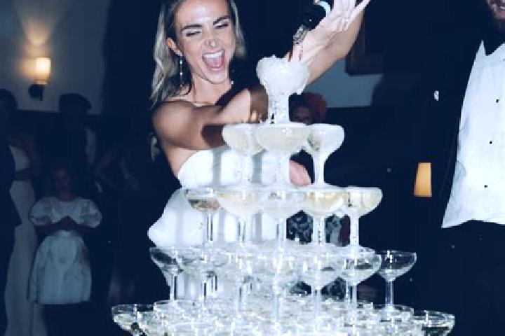 Hannah, 30 — Escort in Champagne, Switzerland
