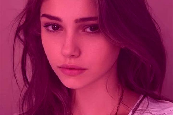 Hannah, 31, a black grey-eyed slavic companion based in Neuengors. Offering CIM, Fetish, Duos, Erotic Massage. Available for incall and outcall, overnight bo...