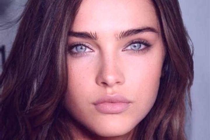 Hannah, 31, a brunette blue-eyed indian companion based in Eendekuil. Offering Travel Companion, A-Level. Available for incall and outcall, overnight booking...