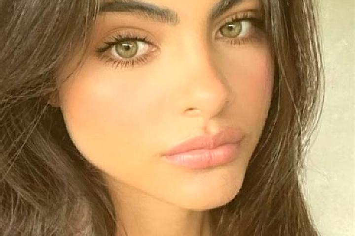Hannah, 31, a brunette green-eyed indian companion based in Piraju. Offering CIM, OWO, Couples. Available for incall and outcall, day and evening dates.