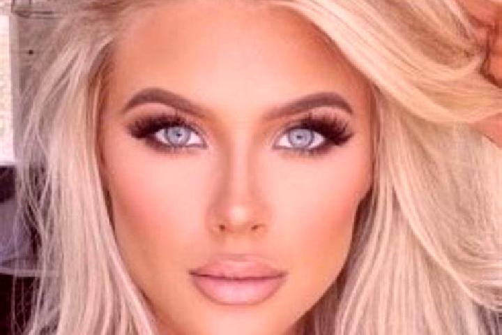Hannah, 31, a platinum blonde grey-eyed asian companion based in Oxilithos. Offering Duos, Overnight, Party Girl, Prostate Massage. Available for incall and ...