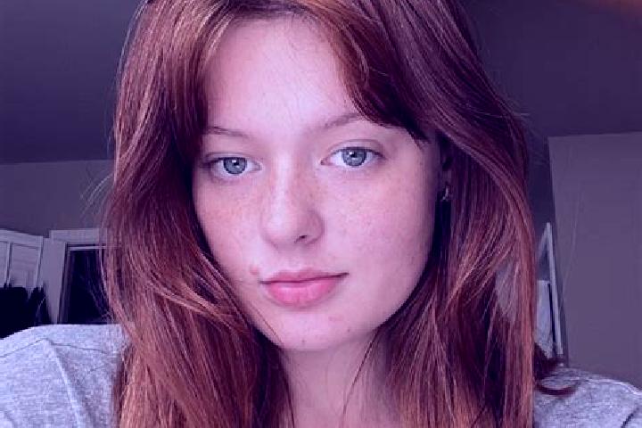 Hannah, 31, a red grey-eyed european companion based in Dottesfeld. Offering Duos, A-Level, Prostate Massage. Available for incall and outcall, overnight boo...