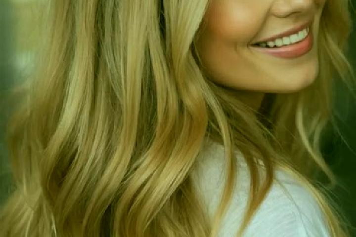 Hannah, 32, a blonde hazel-eyed latina companion based in Songon. Offering BDSM, Fetish, Travel Companion, Erotic Massage, Couples. Available for incall and ...