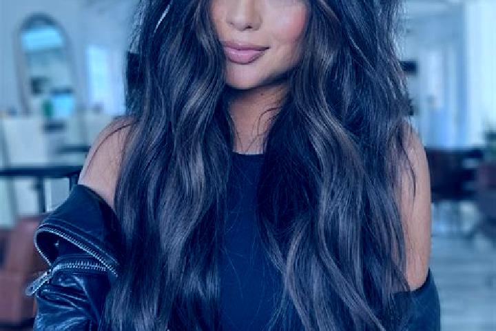 Hannah, 32, a brunette dark-eyed ebony companion based in Kratzenburg. Offering CIM, Duos, A-Level, Overnight. Available for incall and outcall, overnight bo...