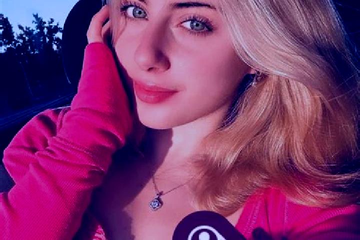 Hannah, 32 — Escort in Alen, Norway