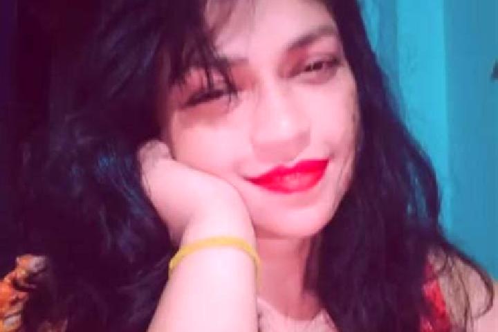 Hannah, 32 — Escort in Shyamnagar, India