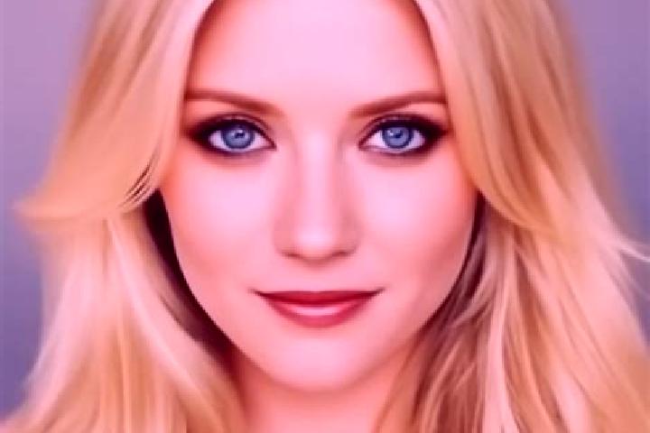 Hannah, 33, a blonde grey-eyed caucasian companion based in Magdalena Atlicpac. Offering Massage, Girlfriend Experience, Domination, Travel Companion, A-Leve...