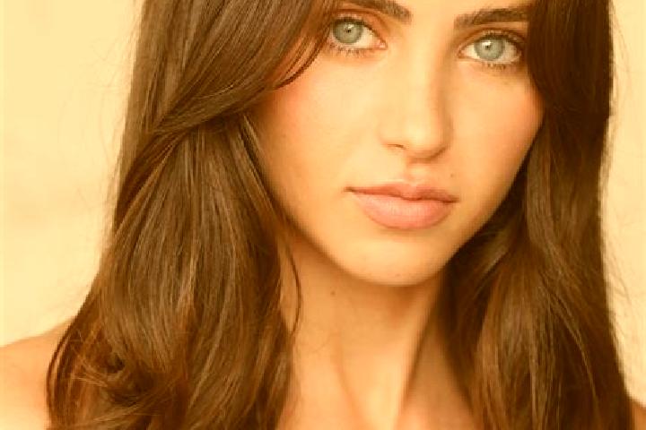 Hannah, 33, a dark blonde hazel-eyed latina companion based in Kari. Offering Party Girl, Deep French Kissing, BDSM. Available for incall and outcall, day an...
