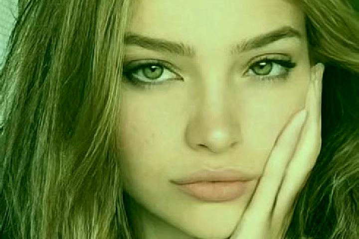 Hannah, 33, a dark blonde hazel-eyed slavic companion based in Piova Massaia. Offering Couples, CIM, A-Level, Deep French Kissing, Erotic Massage. Available ...