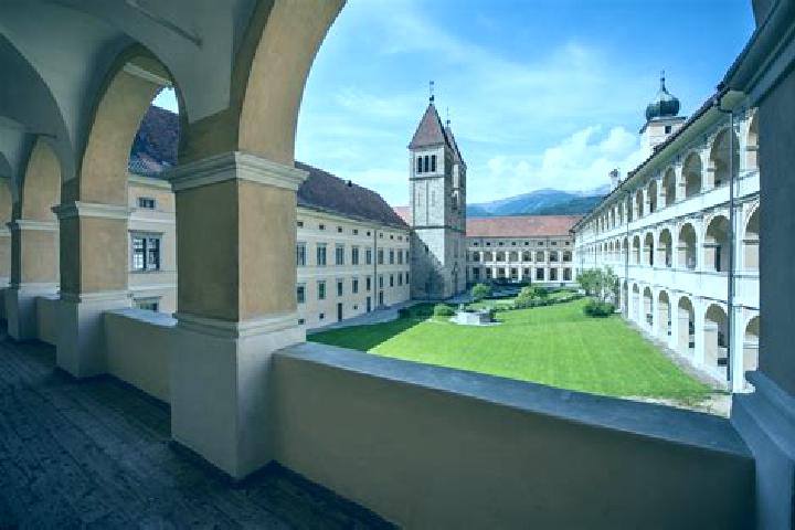 Hannah, 33 — Escort in Heiligenkreuz, Austria