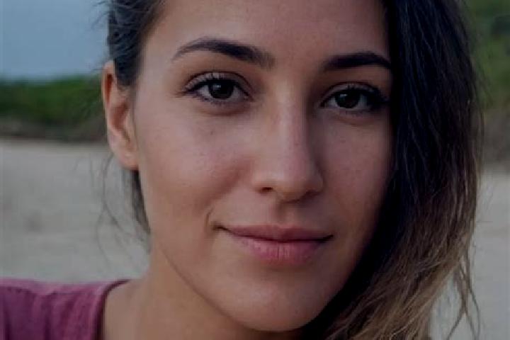 Hannah, 34 — Escort in Millanes, Spain