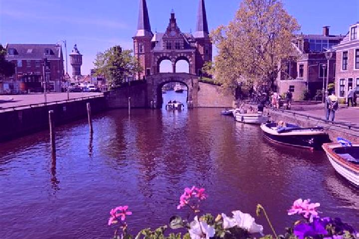 Hannah, 34 — Escort in Sneek, Netherlands
