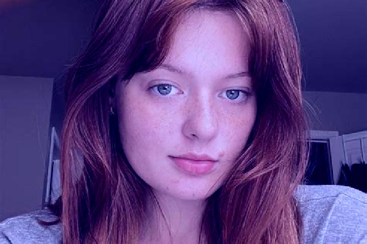 Hannah, 35, a auburn brown-eyed mixed companion based in San Giljan. Offering Domination, Overnight, Travel Companion, Deep French Kissing, Erotic Massage. A...