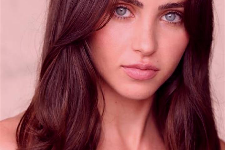 Hannah, 35, a brunette blue-eyed latina companion based in Karang Tinggi. Offering BDSM, Roleplay, Massage, Domination, Duos. Available for incall and outcal...