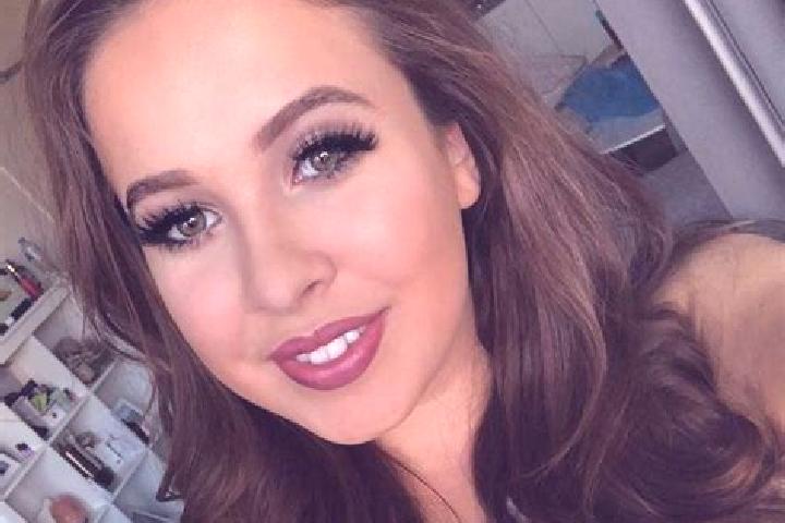 Hannah, 35, a dark blonde brown-eyed indian companion based in Jardres. Offering CIM, BDSM, Striptease. Available for incall and outcall, day and evening dates.