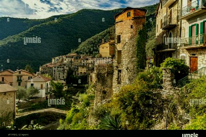 Hannah, 35 — Escort in Rocchetta Ligure, Italy