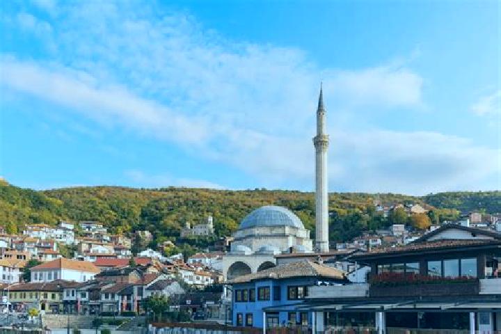 Hannah, 36 — Escort in Shaptej, Kosovo