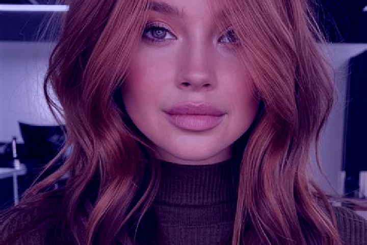 Hannah, 37, a auburn green-eyed slavic companion based in Vila Nova de Gaia. Offering Prostate Massage, Duos, Deep French Kissing, Roleplay. Available for in...