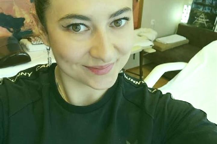 Hannah, 37, a black dark-eyed mediterranean companion based in Assos. Offering Travel Companion, Party Girl, Fetish, Duos, Prostate Massage. Available for in...