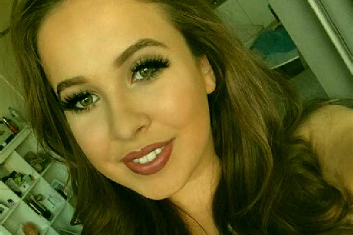 Hannah, 37, a brunette amber-eyed latina companion based in Fribourg. Offering A-Level, Overnight, GFE, Duos. Available for incall and outcall, overnight boo...